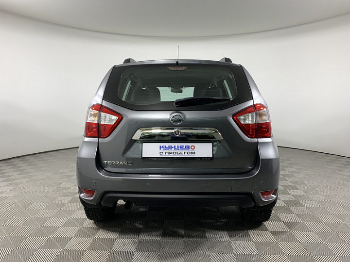 NISSAN Terrano 1.6, 2018 года, Механика, СЕРЫЙ