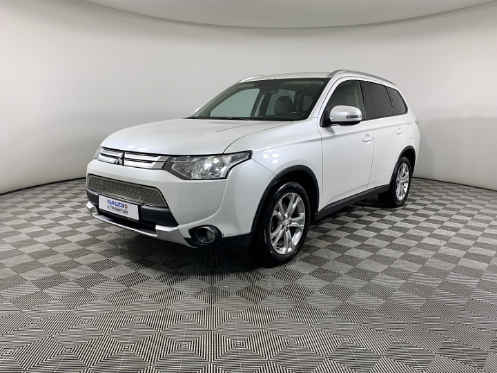 MITSUBISHI Outlander 2, 2014 года, Вариатор, БЕЛЫЙ