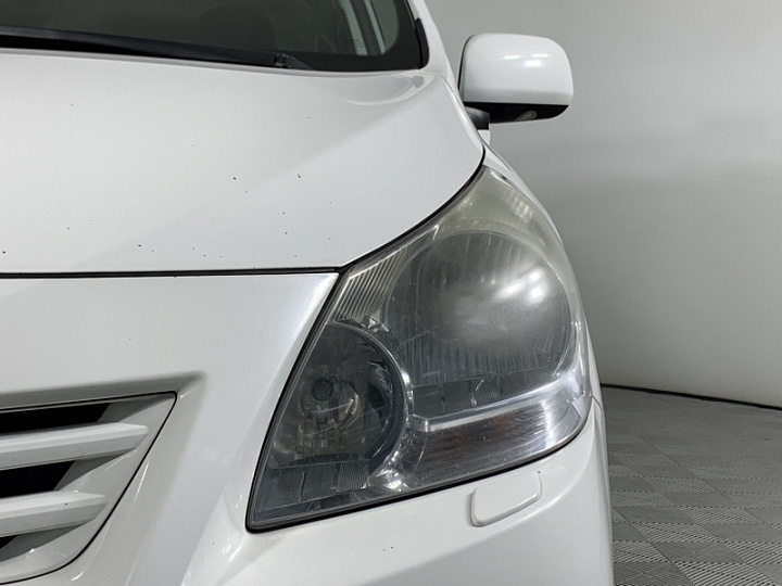 TOYOTA Verso 1.8, 2011 года, Вариатор, БЕЛЫЙ