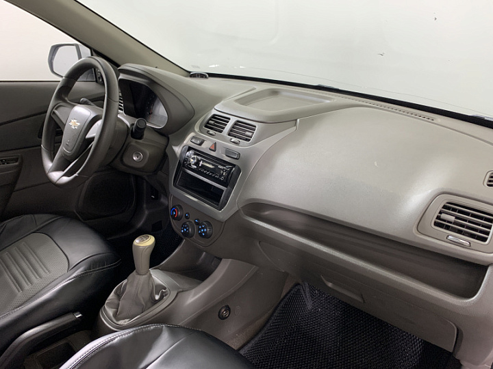 CHEVROLET Cobalt 1.5, 2013 года, Механика, Серебристый