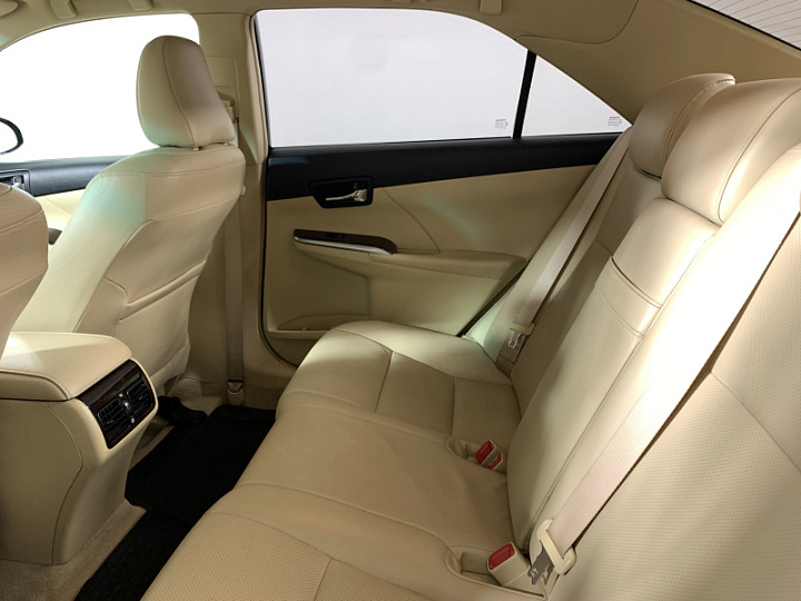 TOYOTA Camry 2.5, 2014 года, Автоматическая, Черный металлик