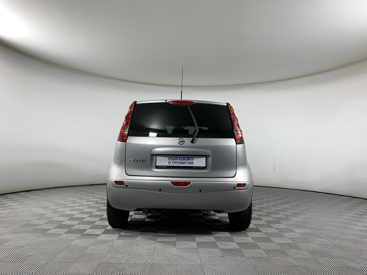 NISSAN Note 1.4, 2011 года, Механика, Серебристый