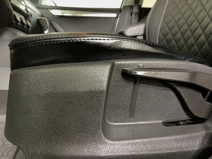 SKODA Octavia 1.4, 2015 года, Робот, Серебристый