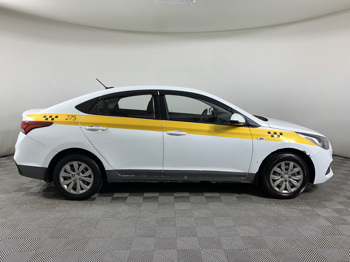 HYUNDAI Solaris 1.4, 2018 года, Автоматическая, БЕЛЫЙ ЖЕЛТЫЙ СЕРЫЙ