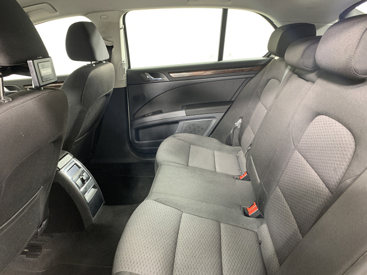 SKODA Superb 1.8, 2013 года, Робот, БЕЛЫЙ