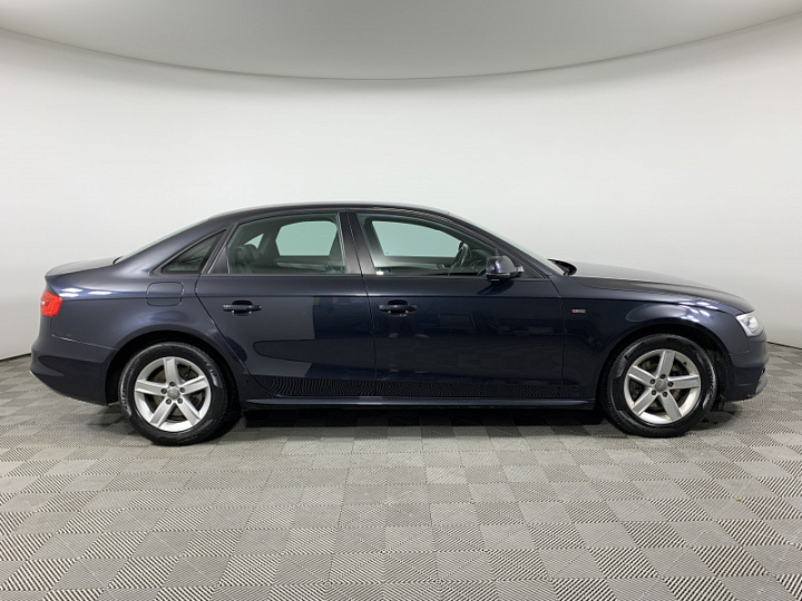 AUDI A4 2, 2014 года, Робот, Черно-синий
