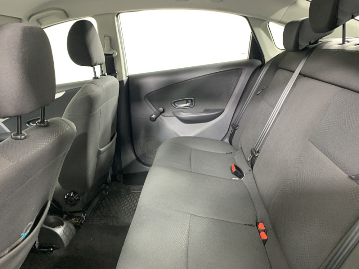 NISSAN Almera 1.6, 2016 года, Механика, БЕЛЫЙ