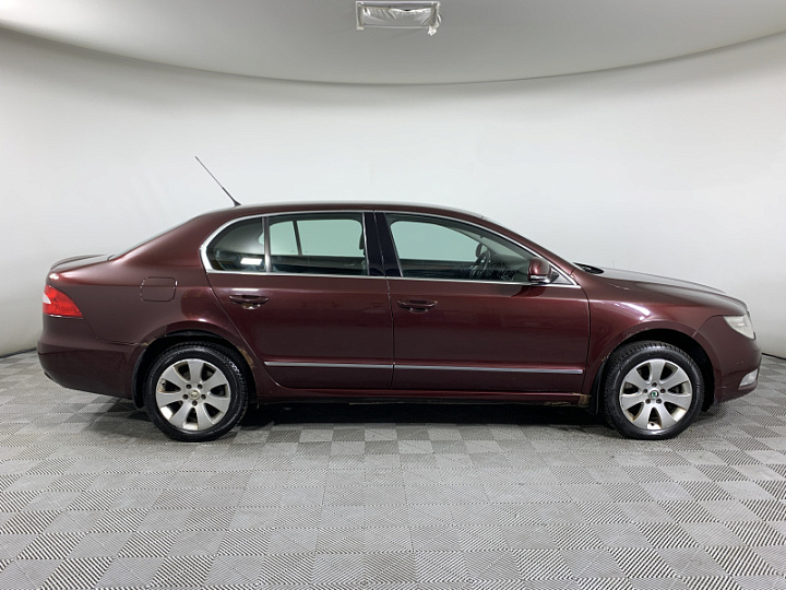 SKODA Superb 1.8, 2009 года, Механика, БОРДОВЫЙ