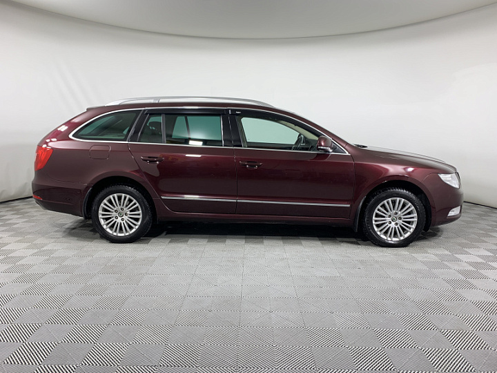 SKODA Superb 2, 2012 года, Робот, Вишневый