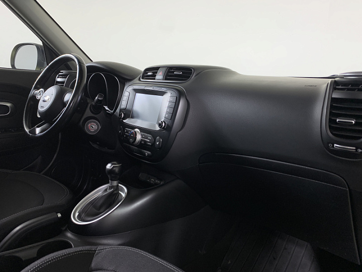 KIA Soul 1.6, 2017 года, Автоматическая, ЗЕЛЕНЫЙ