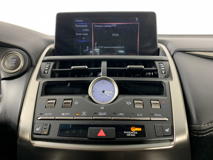 LEXUS NX 2, 2019 года, Автоматическая, Серебристо-желтый