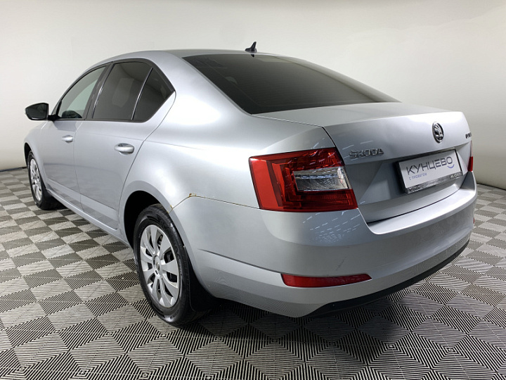 SKODA Octavia 1.4, 2016 года, Робот, Серебристый