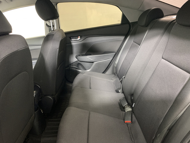 HYUNDAI Solaris 1.4, 2019 года, Механика, БЕЛЫЙ