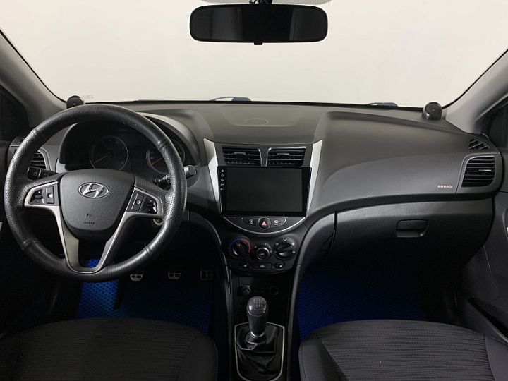 HYUNDAI Solaris 1.6, 2016 года, Механика, СИНИЙ
