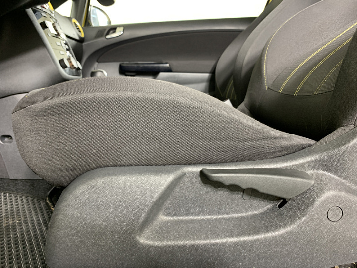 OPEL Corsa 1.4, 2012 года, Автоматическая, ЖЕЛТЫЙ
