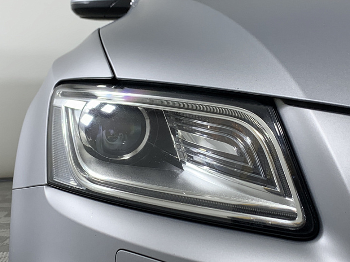 AUDI Q5 2, 2016 года, Автоматическая, Серебристый