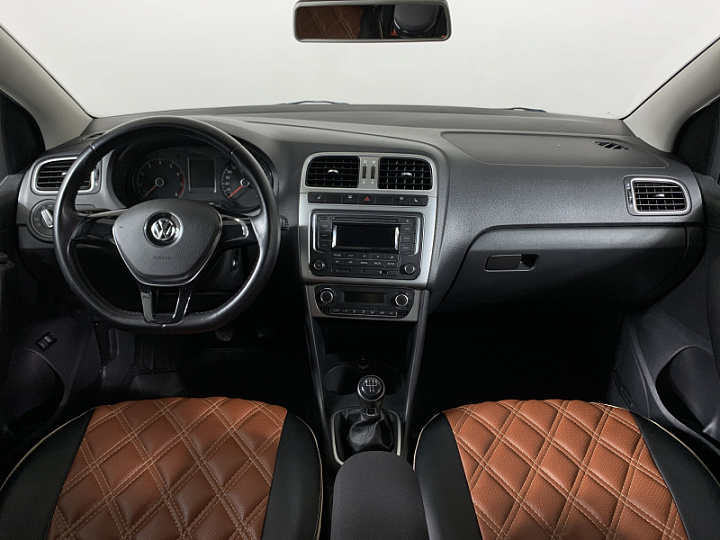VOLKSWAGEN Polo 1.6, 2016 года, Механика, КОРИЧНЕВЫЙ