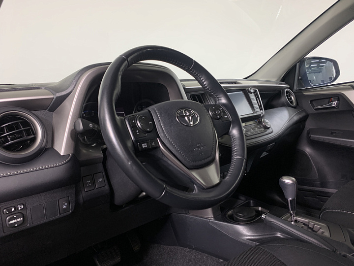 TOYOTA RAV4 2.2, 2019 года, Вариатор, ТЕМНО-БОРДОВЫЙ