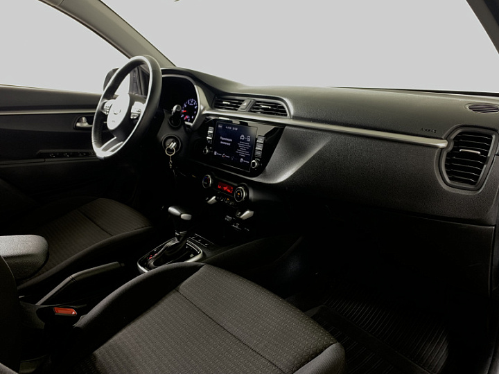 KIA Rio 1.6, 2021 года, Автоматическая, ЧЕРНЫЙ