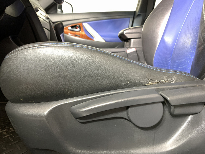 Toyota Camry 2.4, 2008 года, Автоматическая, СЕРЕБРИСТЫЙ