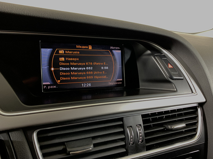 AUDI A4 2, 2014 года, Робот, БЕЛЫЙ