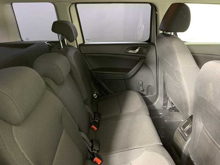 SKODA Yeti 1.4, 2014 года, Робот, Серебристо-желтый