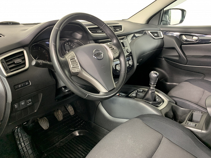 NISSAN Qashqai 1.2, 2014 года, Механика, ЧЕРНЫЙ