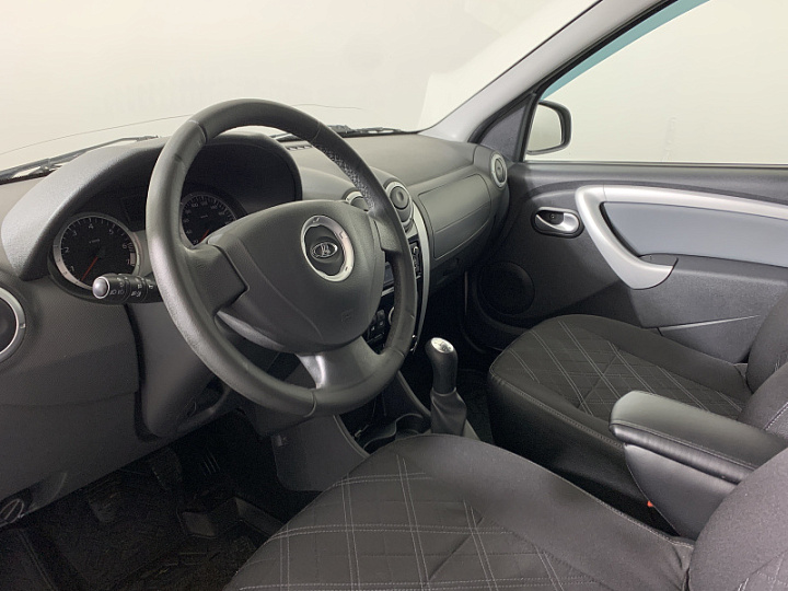 Lada Largus 1.6, 2018 года, Механика, БЕЛЫЙ