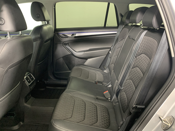 SKODA Kodiaq 1.4, 2020 года, Робот, СЕРЫЙ