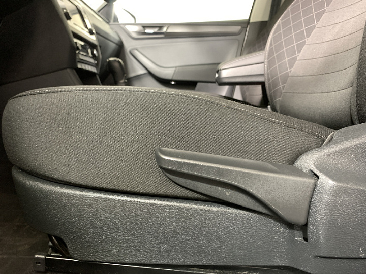 SKODA Rapid 1.4, 2018 года, Робот, Серебристый