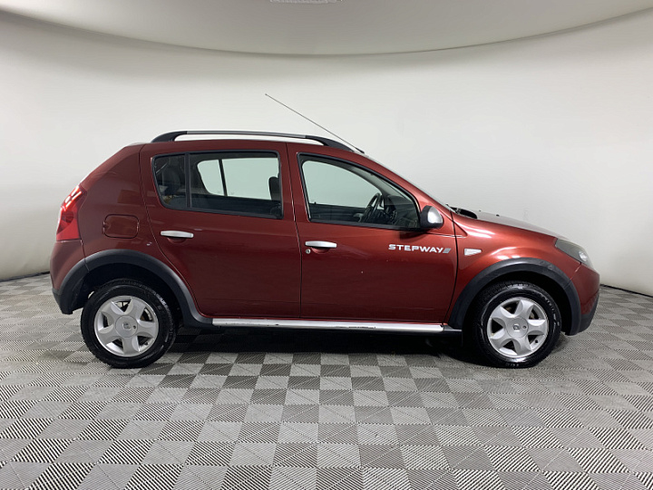 RENAULT Sandero Stepway 1.6, 2012 года, Механика, КРАСНЫЙ