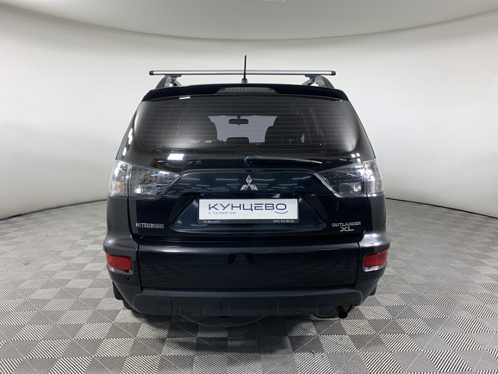 MITSUBISHI Outlander 2, 2010 года, Автоматическая, ЧЕРНЫЙ