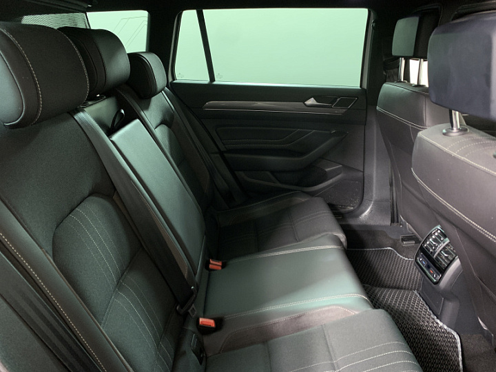 VOLKSWAGEN Passat 2, 2020 года, Робот, БЕЛЫЙ