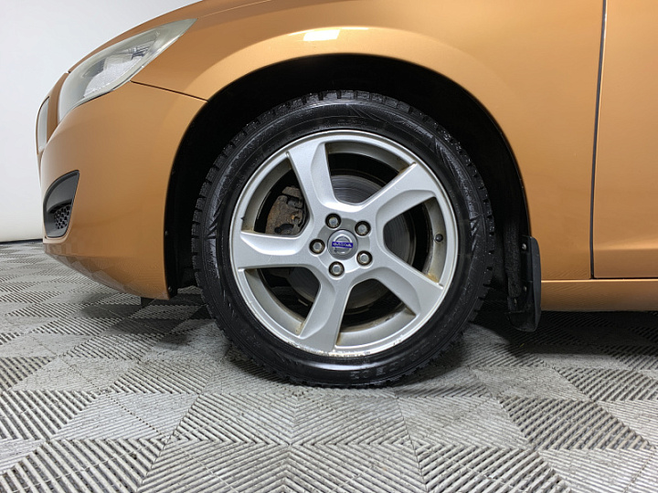 VOLVO S60 2, 2010 года, Робот, Золотистый