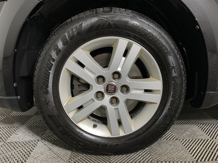 Fiat Freemont 2.4, 2013 года, Автоматическая, Черный