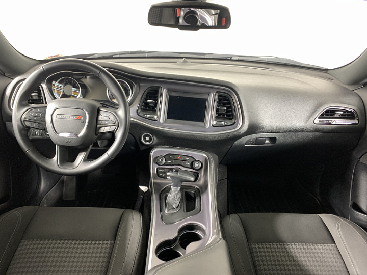 DODGE Challenger 3.6, 2017 года, Автоматическая, СЕРЫЙ