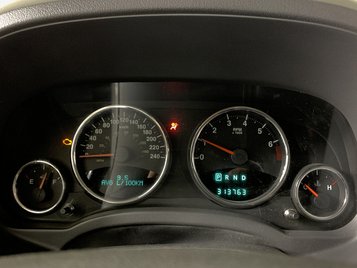 JEEP Liberty (Patriot) 2.4, 2010 года, Вариатор, ТЕМНО-СИНИЙ