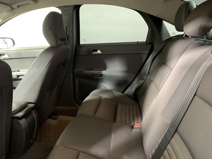 VOLVO S40 2.4, 2009 года, Автоматическая, КРАСНЫЙ