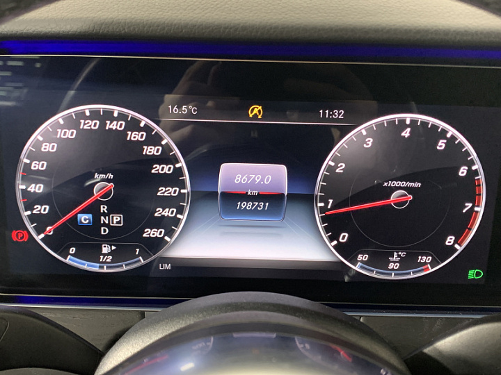 MERCEDES-BENZ E-Класс 2, 2019 года, Автоматическая, ЧЕРНЫЙ