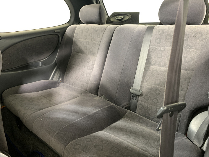 TOYOTA Corolla 1.6, 2000 года, Механика, ЧЕРНЫЙ