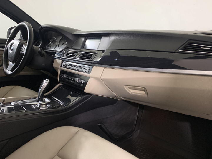 BMW 5 серии 2, 2012 года, Автоматическая, БЕЛЫЙ