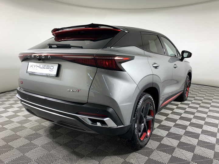 OMODA C5 1.5, 2022 года, Вариатор, Черно-Серый