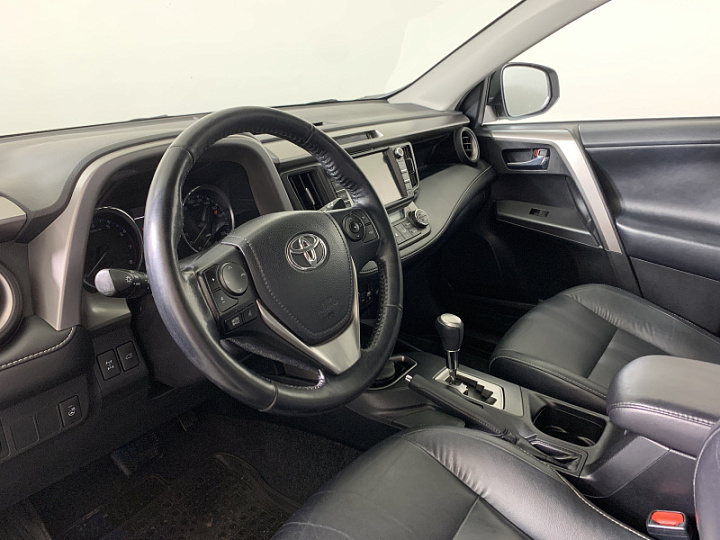 TOYOTA RAV4 2, 2018 года, Вариатор, БЕЛЫЙ