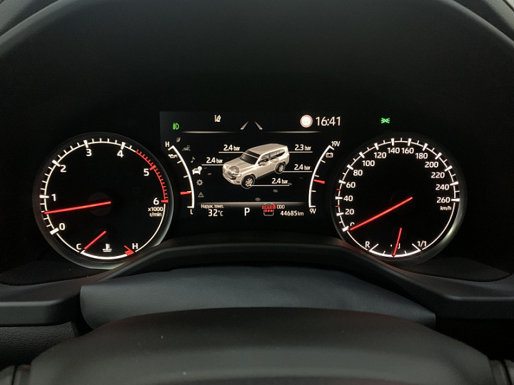 Toyota Land Cruiser 300 3.445, 2021 года, atm10, НЕ ЗАПОЛНЕН