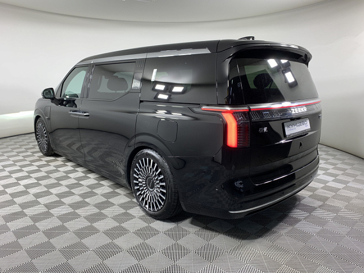 Zeekr 009 0, 2023 года, Автоматическая, ЧЕРНЫЙ