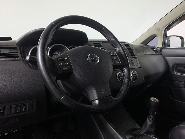 NISSAN Tiida 1.8, 2008 года, Механика, ЧЕРНЫЙ