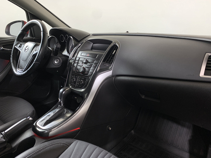 OPEL Astra 1.6, 2013 года, Автоматическая, КРАСНЫЙ