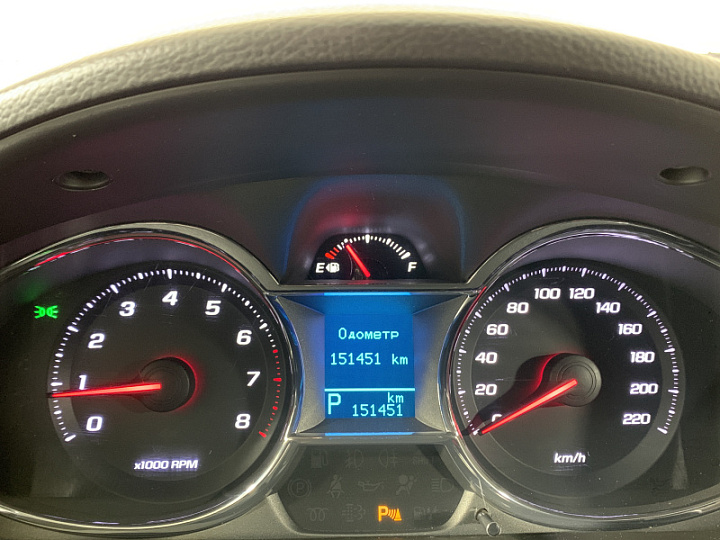 CHEVROLET Captiva 2.4, 2014 года, Автоматическая, БЕЛЫЙ