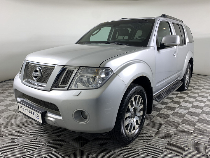 NISSAN Pathfinder 2.5, 2010 года, Автоматическая, Серебристый