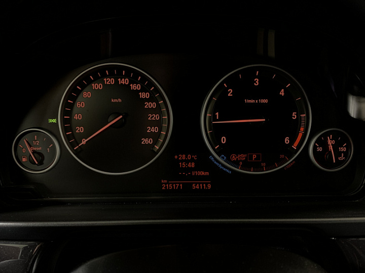 BMW 5 серии 2, 2013 года, Автоматическая, БЕЛЫЙ